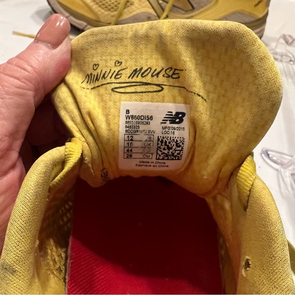 RUN DISNEY New Balance Run Disney 2026 ladies size 12 - Picture 13 of 15
